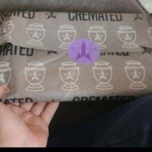 New Jeffree Star Cosmetics Cremated Palette